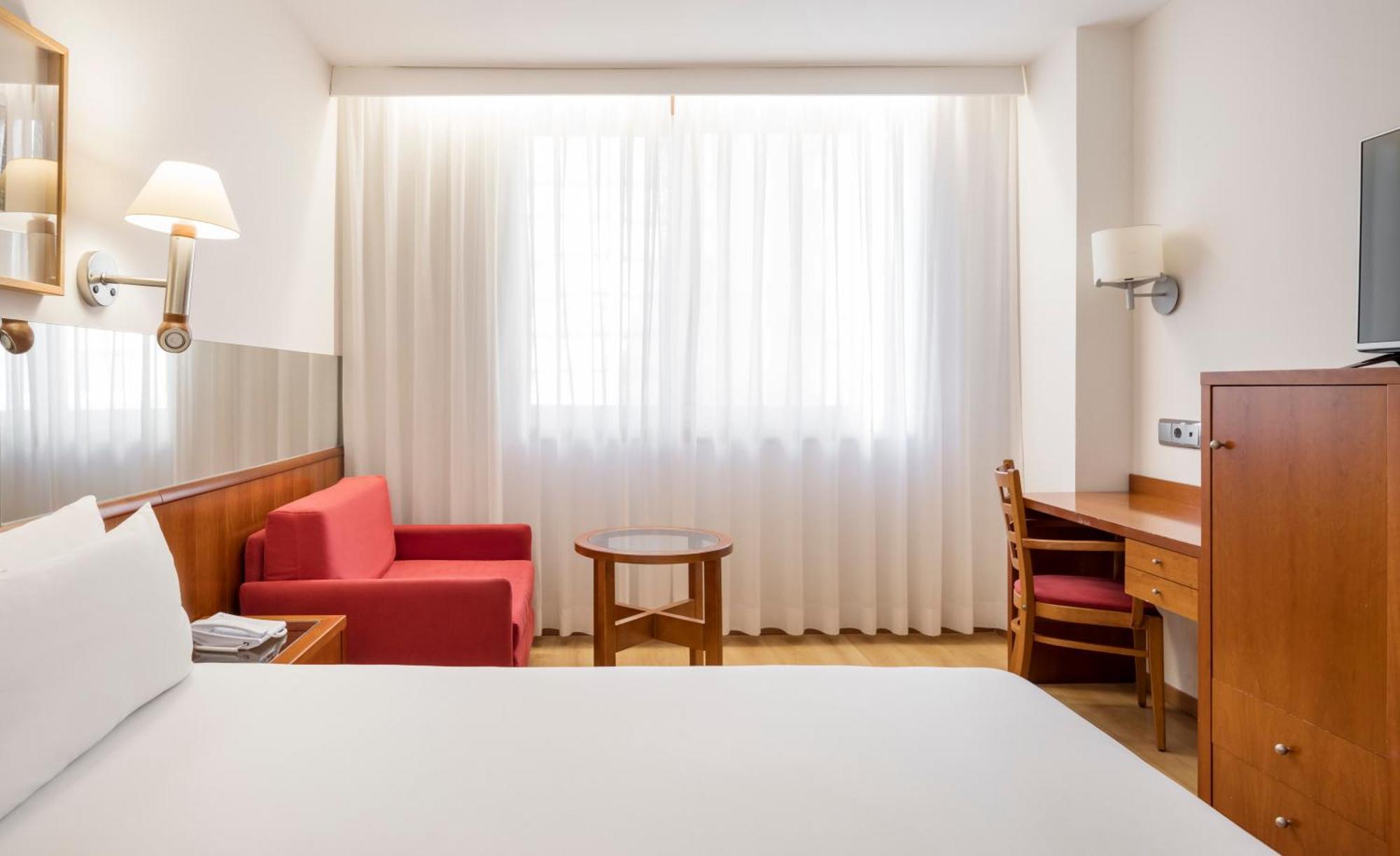 Driepersoonskamer (2 Volwassenen + 1 Kind)